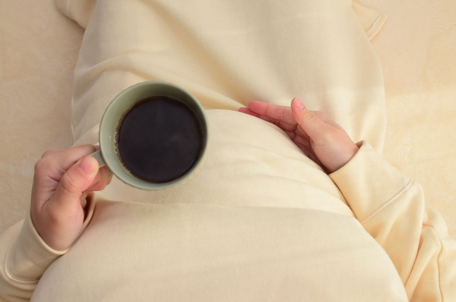 妊娠中も授乳中もおすすめはノンカフェインのお茶