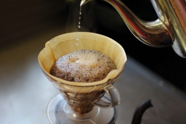 ウォーターサーバーでペーパードリップコーヒーを作る